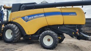 NEW HOLLAND CX8080 grain harvester