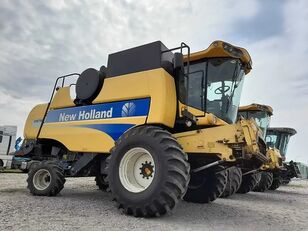 New Holland CSX grain harvester